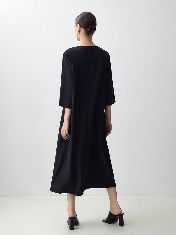 Прямое свободное платье миди из вискозы