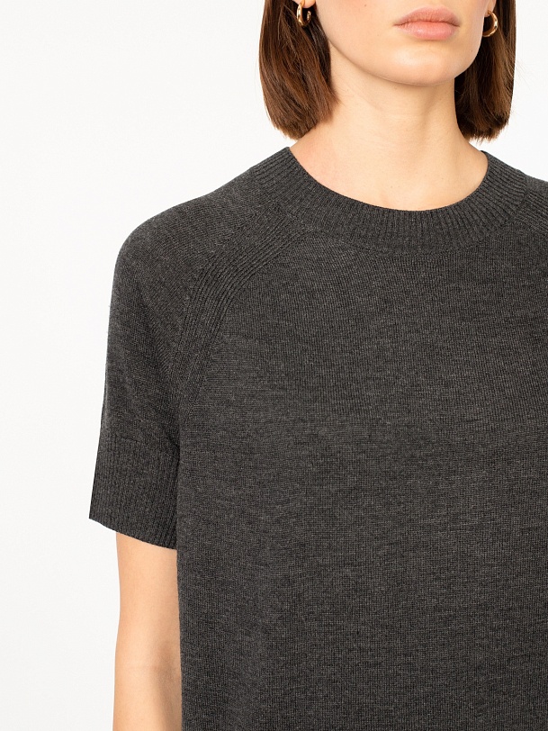 Джемпер женский с коротким рукавом