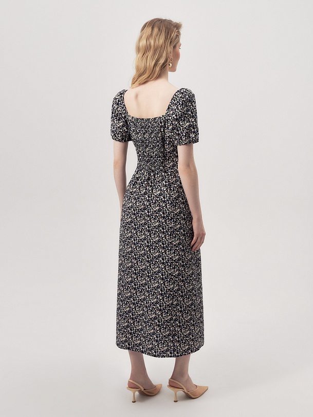 Летнее платье из хлопка с разрезом