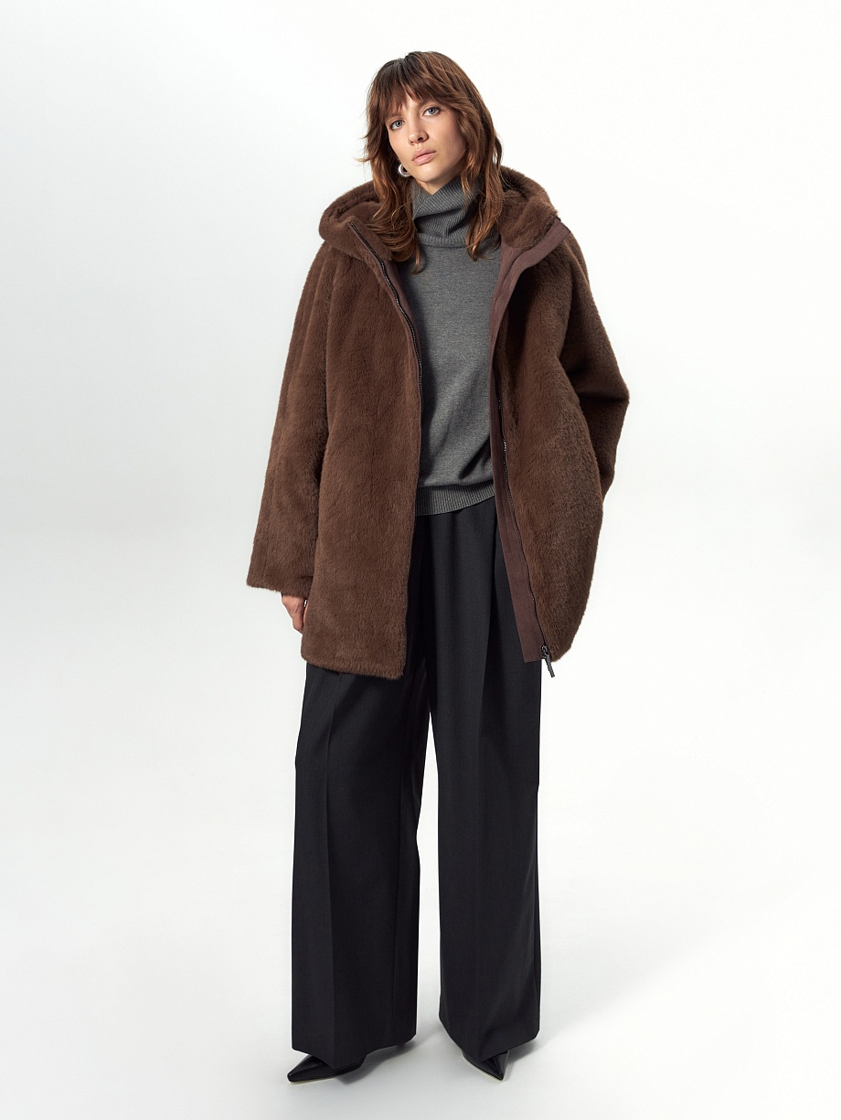 Укороченная экошуба с утеплителем и мембраной