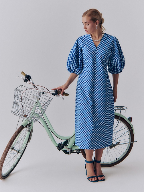 Платье из хлопка с объемными рукавами 