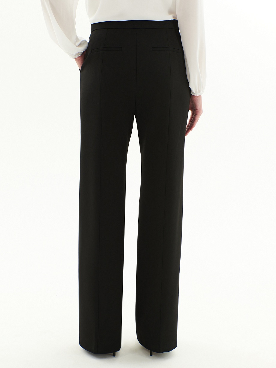 Брюки полуприлегающего силуэта из костюмной ткани