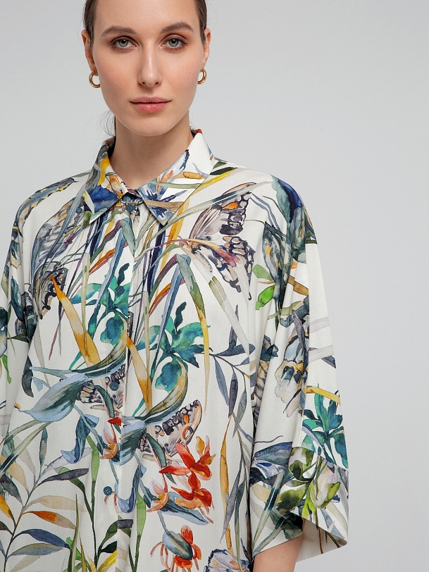 Свободное платье-рубашка из вискозы