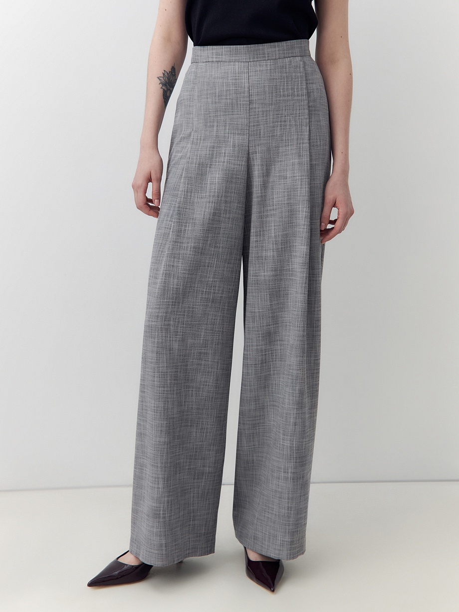 Широкие брюки из костюмной ткани с вискозой