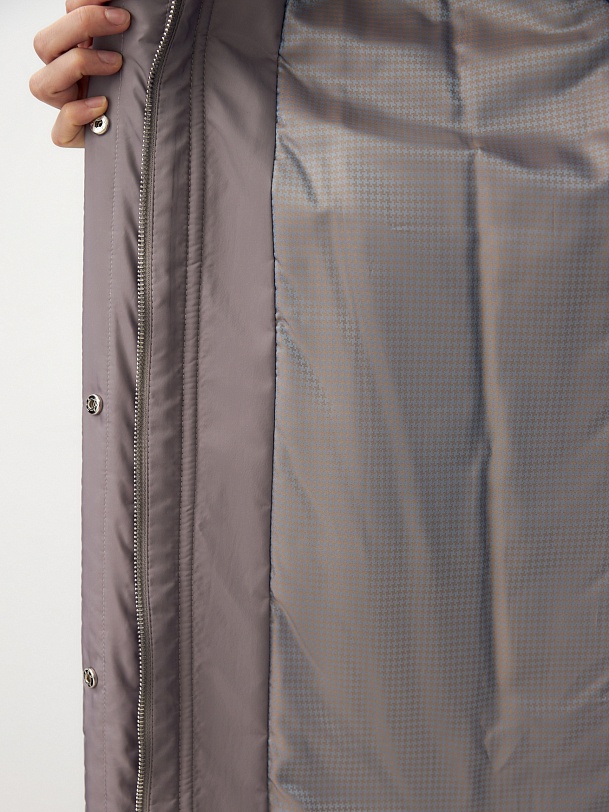 Зимнее стеганое пальто с мембраной и съёмным капюшоном