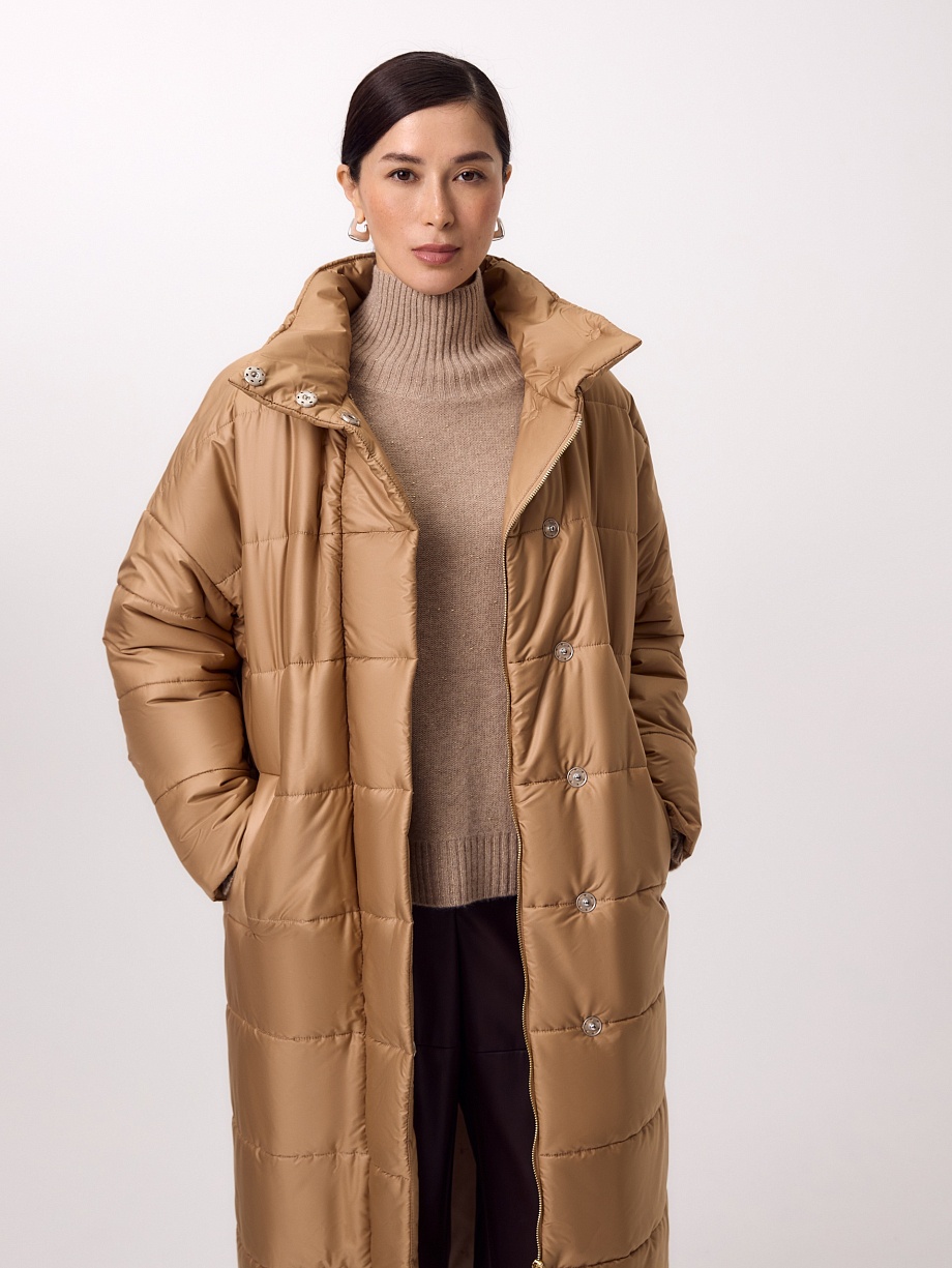 Утепленное стеганое женское пальто с мембраной