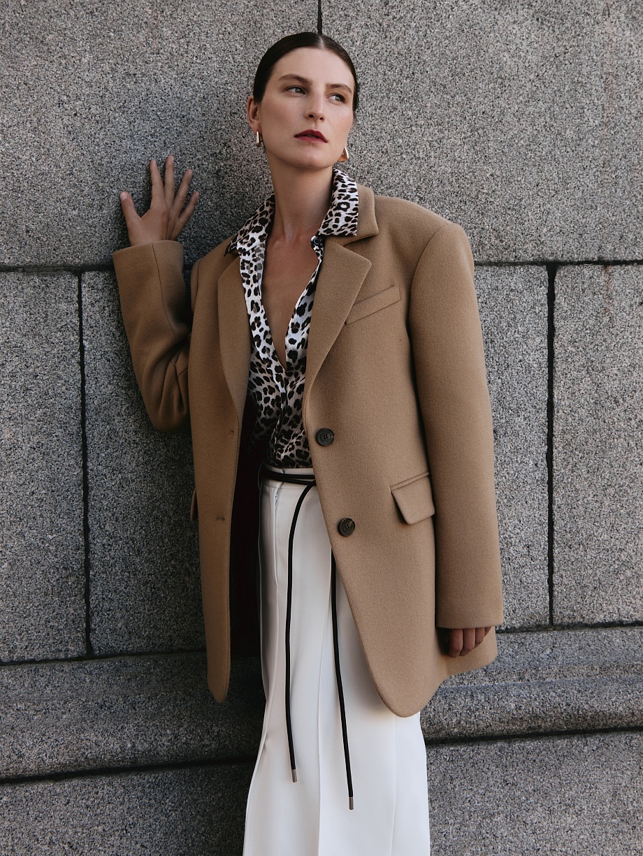 Пальто-жакет из шерсти с мембраной