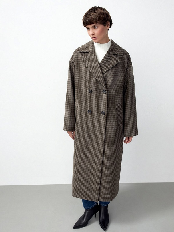 Шерстяное пальто с мембраной и утеплённой спинкой