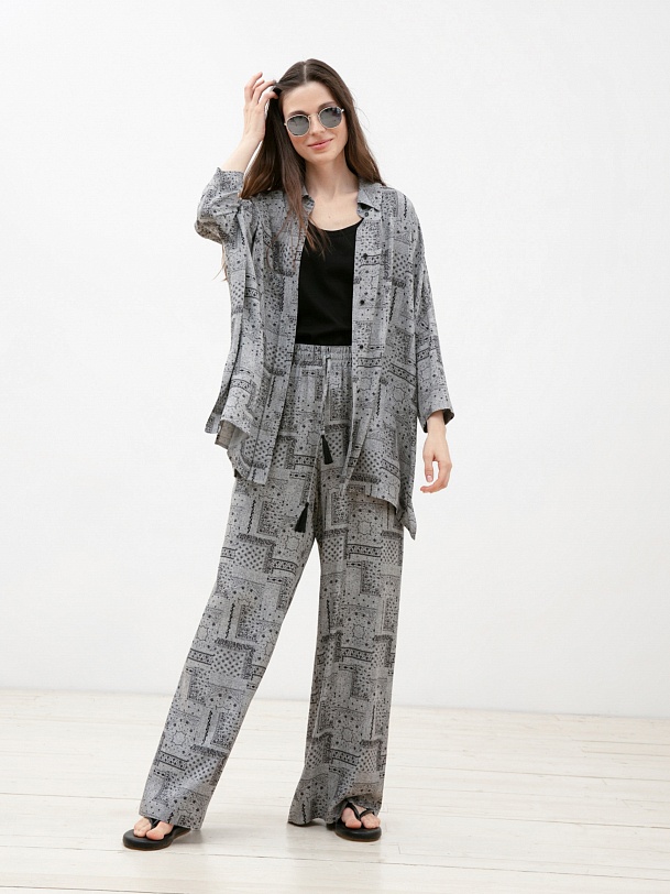 Свободные брюки из вискозы