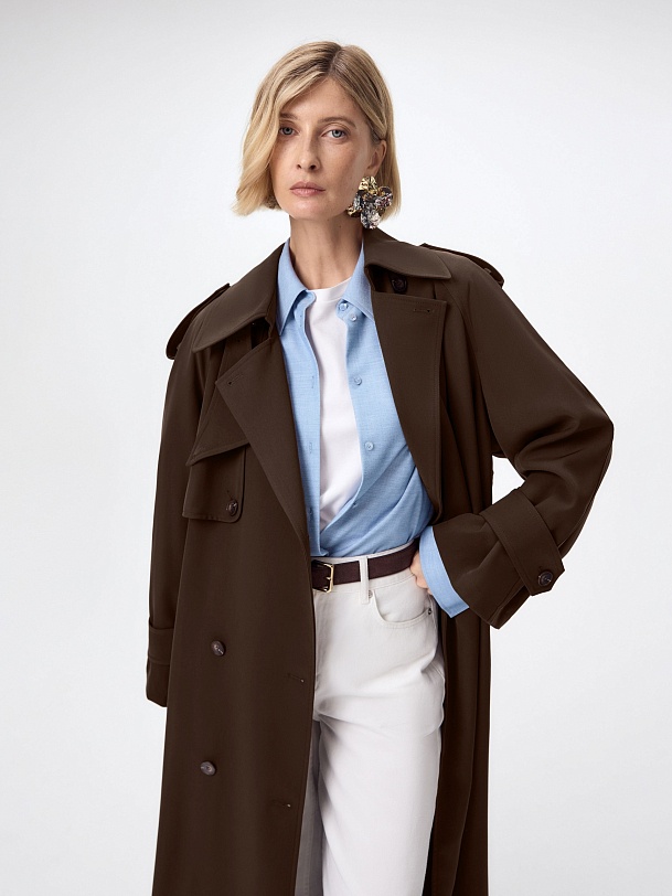 Классический тренч с застёжкой на воротнике