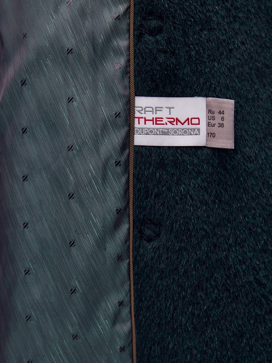 Пальто из шерсти с мембраной и утеплённой спинкой