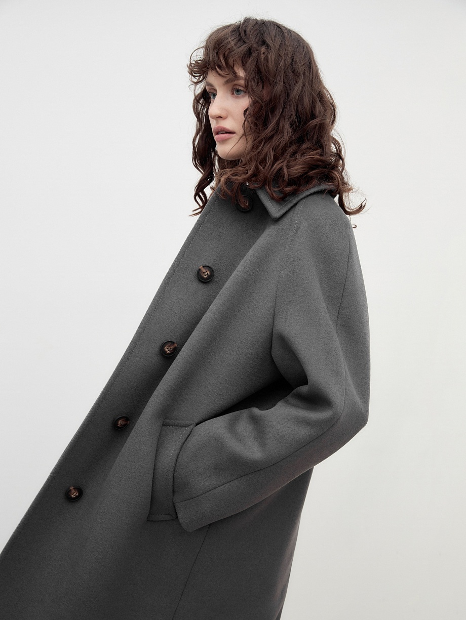 Шерстяное демисезонное пальто с мембраной