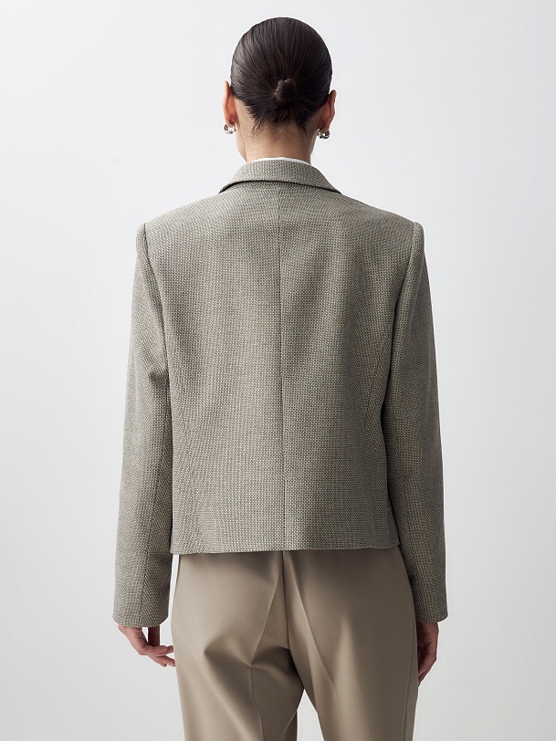 Жакет из фактурной ткани