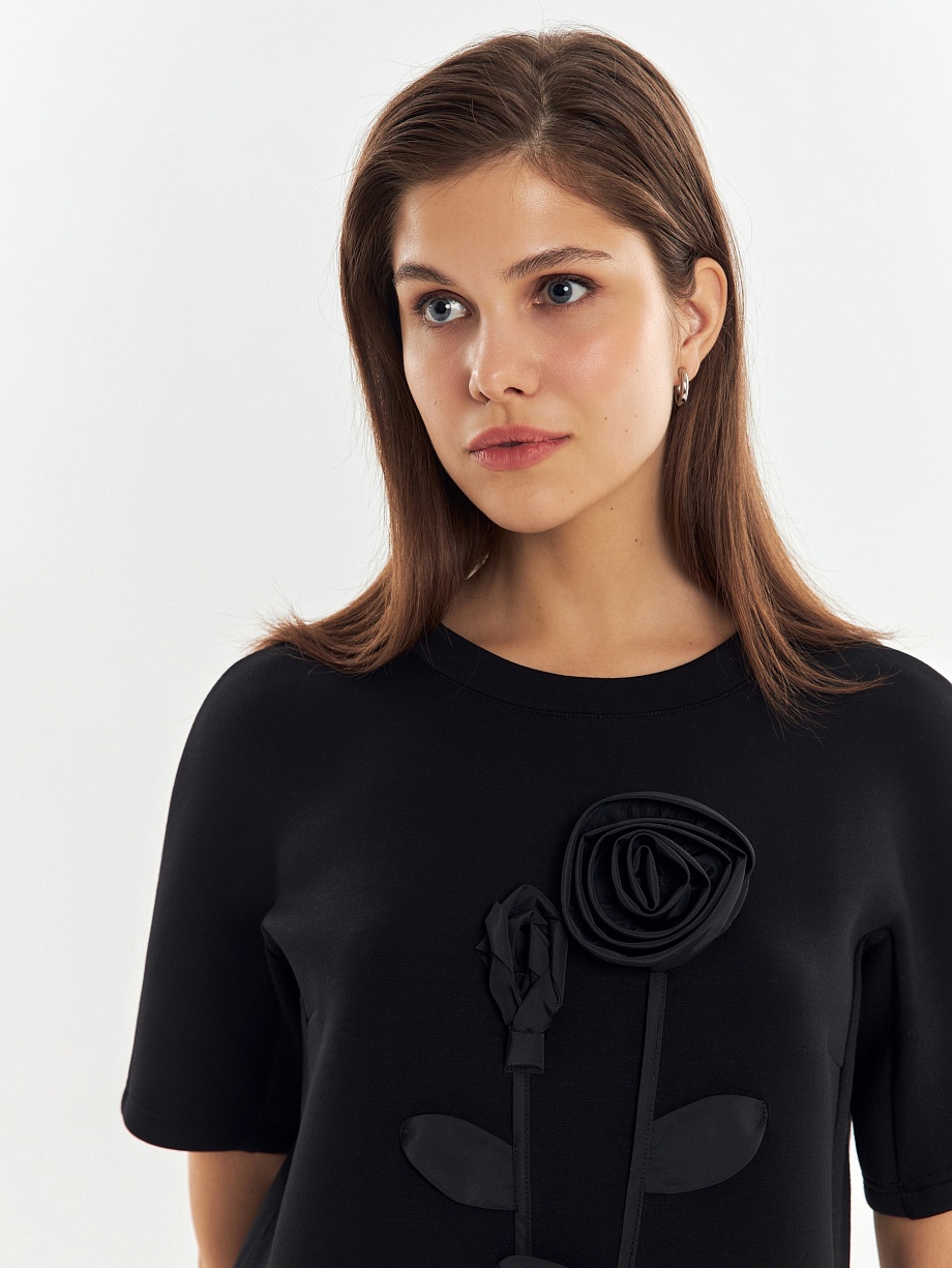 Платье из вискозного трикотажа