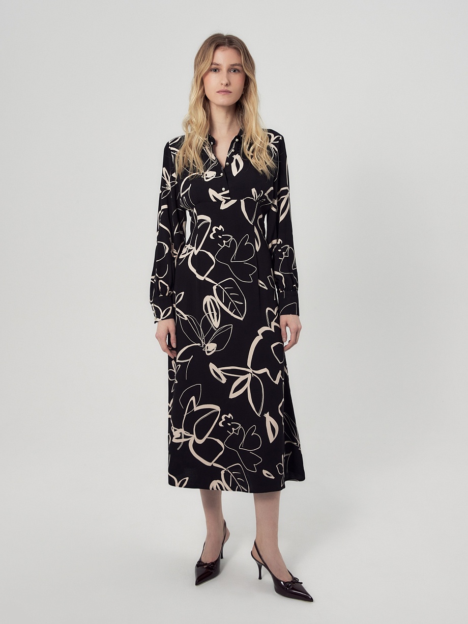 Приталенное платье из вискозы