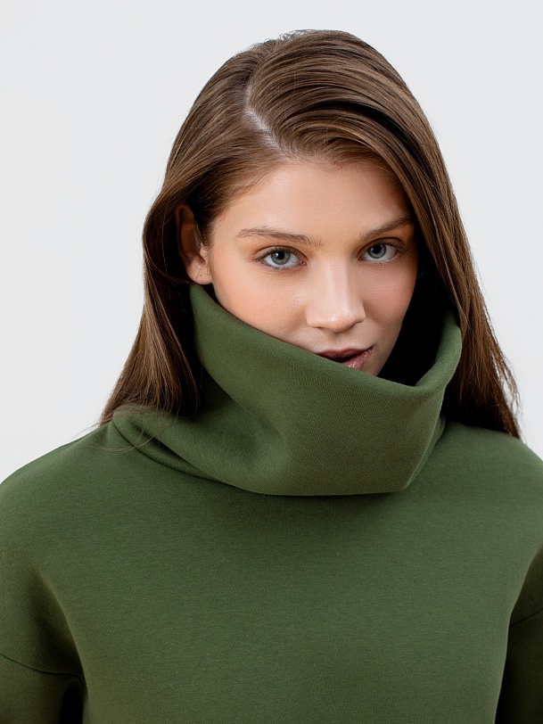 Толстовка из футера с воротником-стойкой