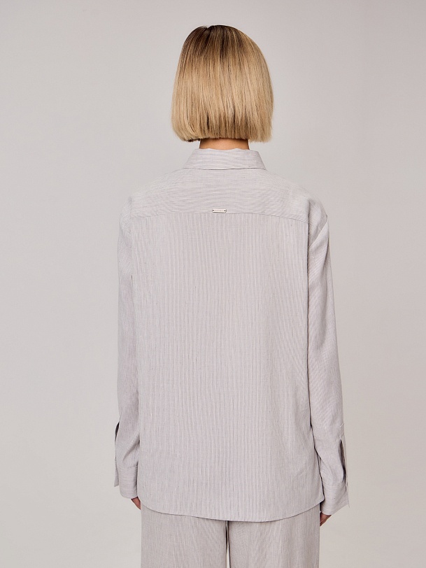 Рубашка из льняной ткани