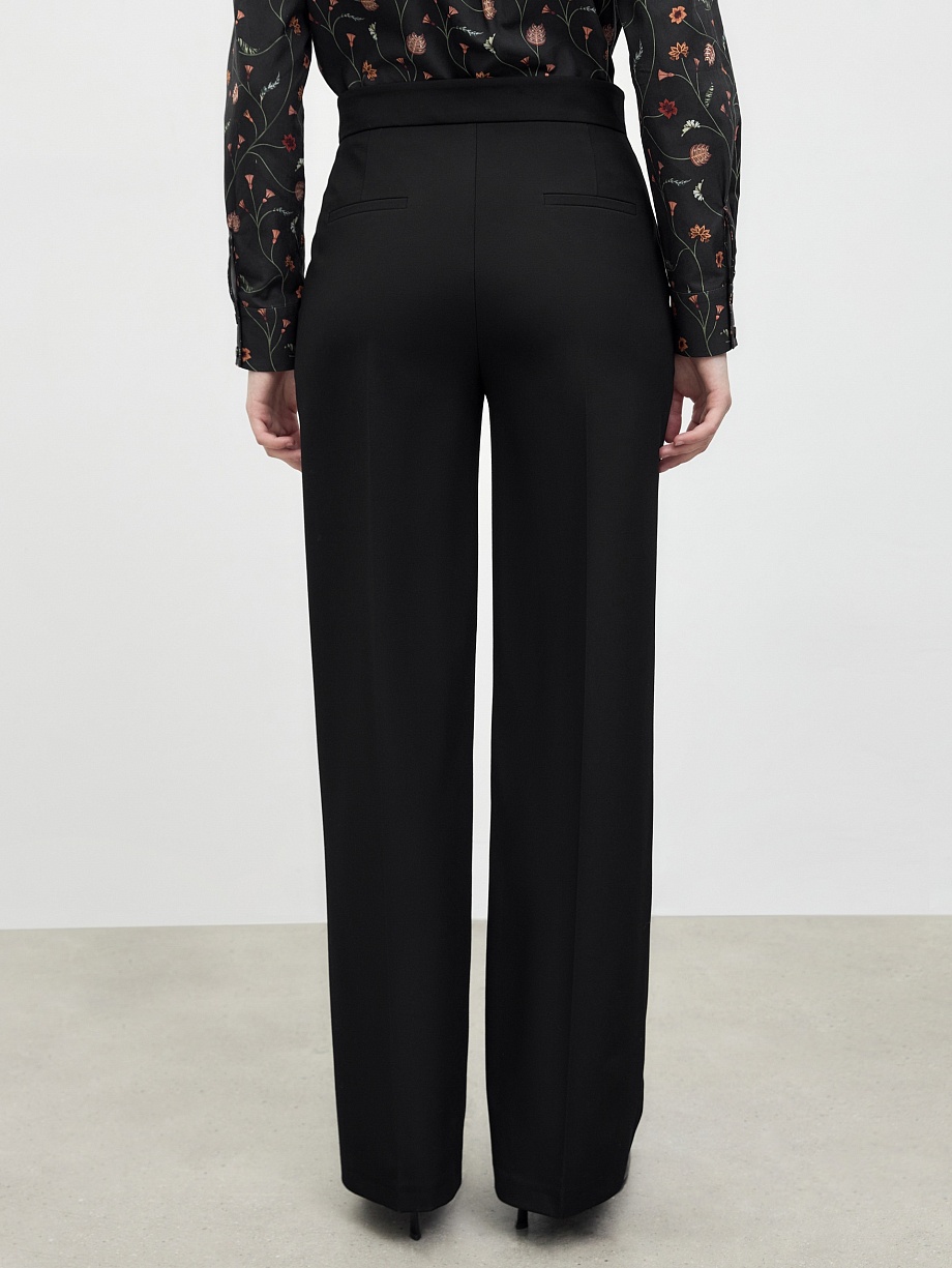 Прямые брюки на высокой посадке