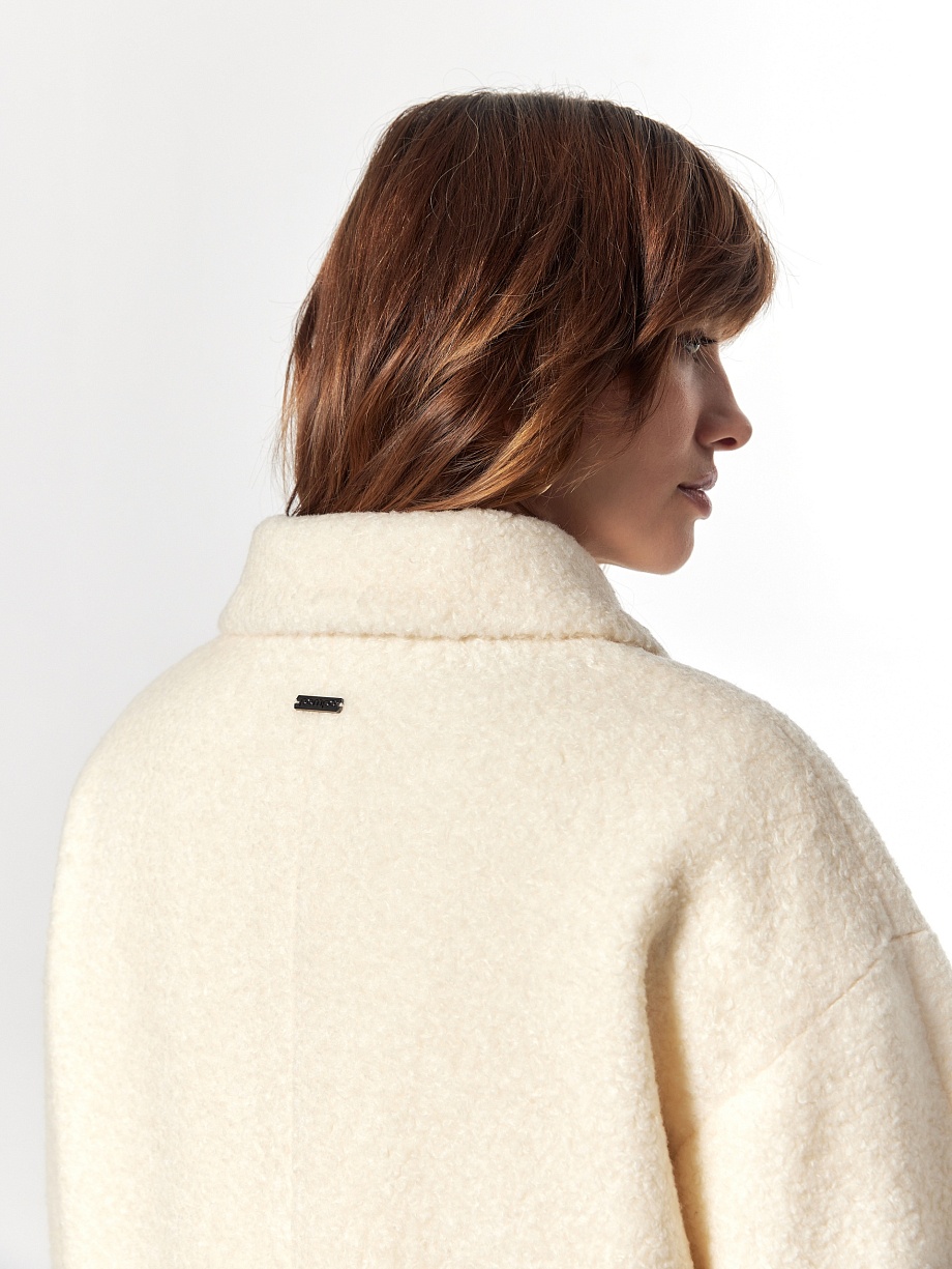 Укороченная экошуба с утеплителем и мембраной