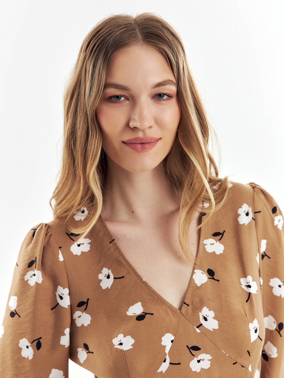 Платье из вискозы с цветочным принтом