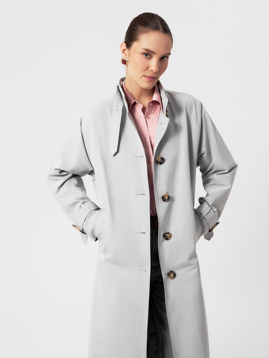 Непромокаемый тренч с высоким воротником