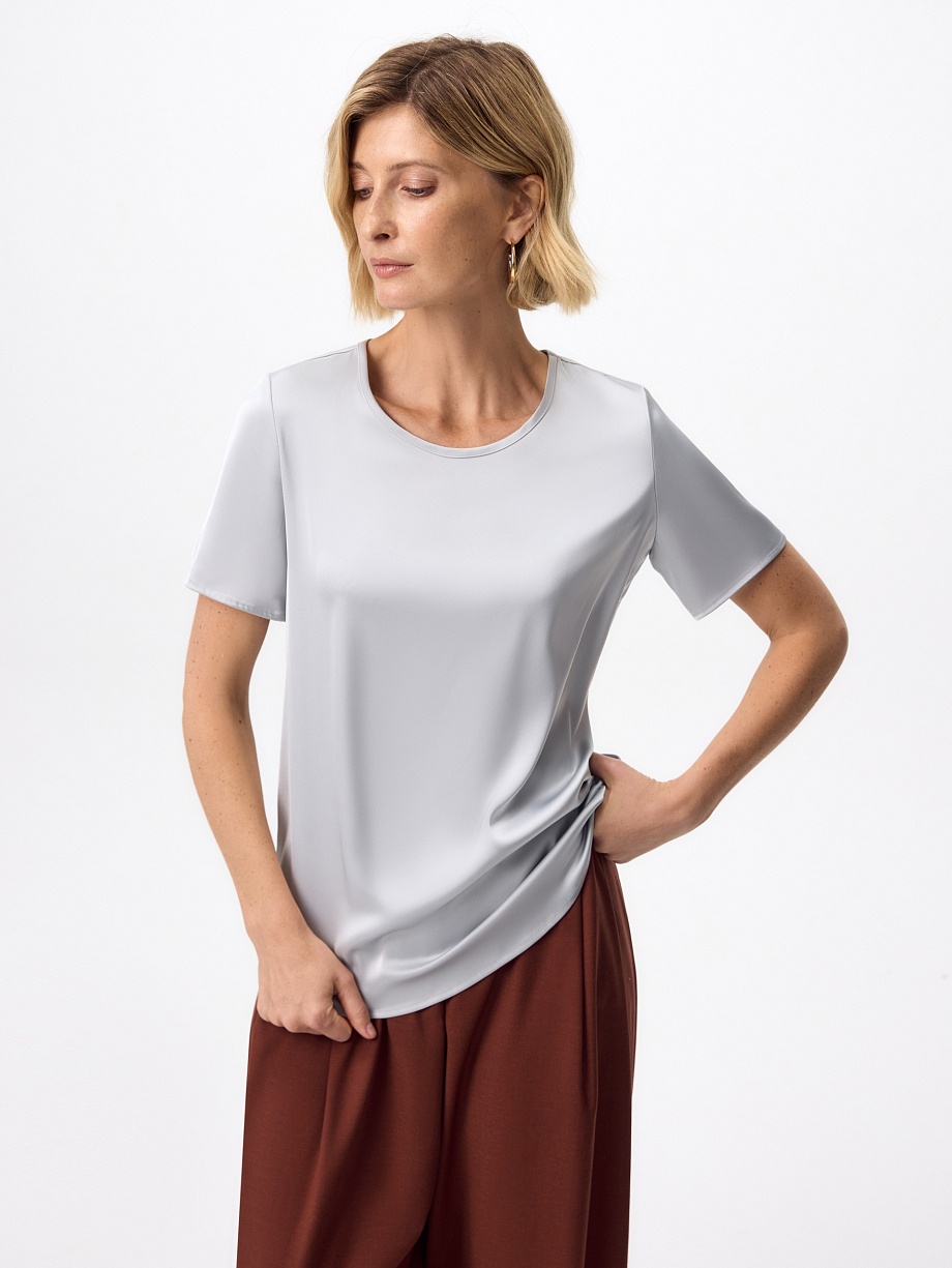 Блуза из атласа