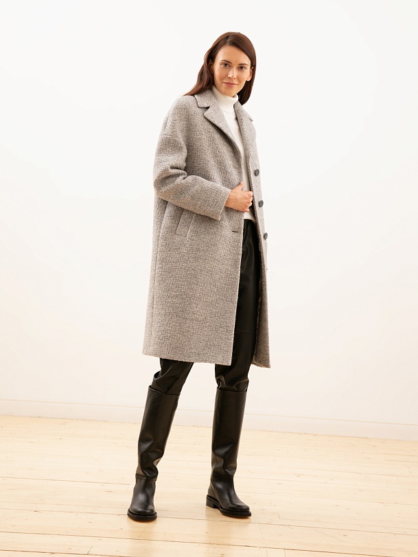Шерстяное пальто с мембраной и утеплённой спинкой