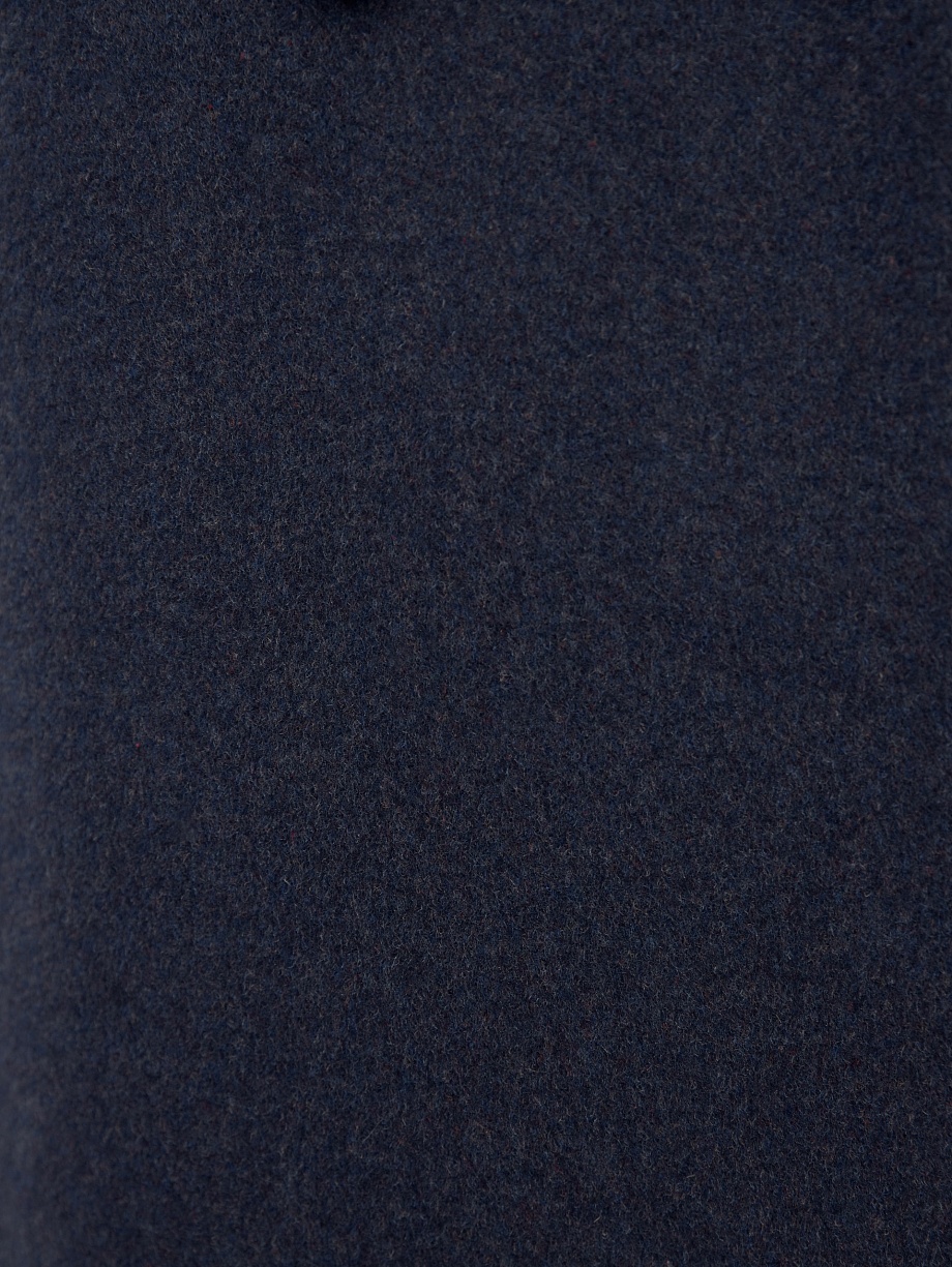 Шерстяное пальто с мембраной и утеплённой спинкой