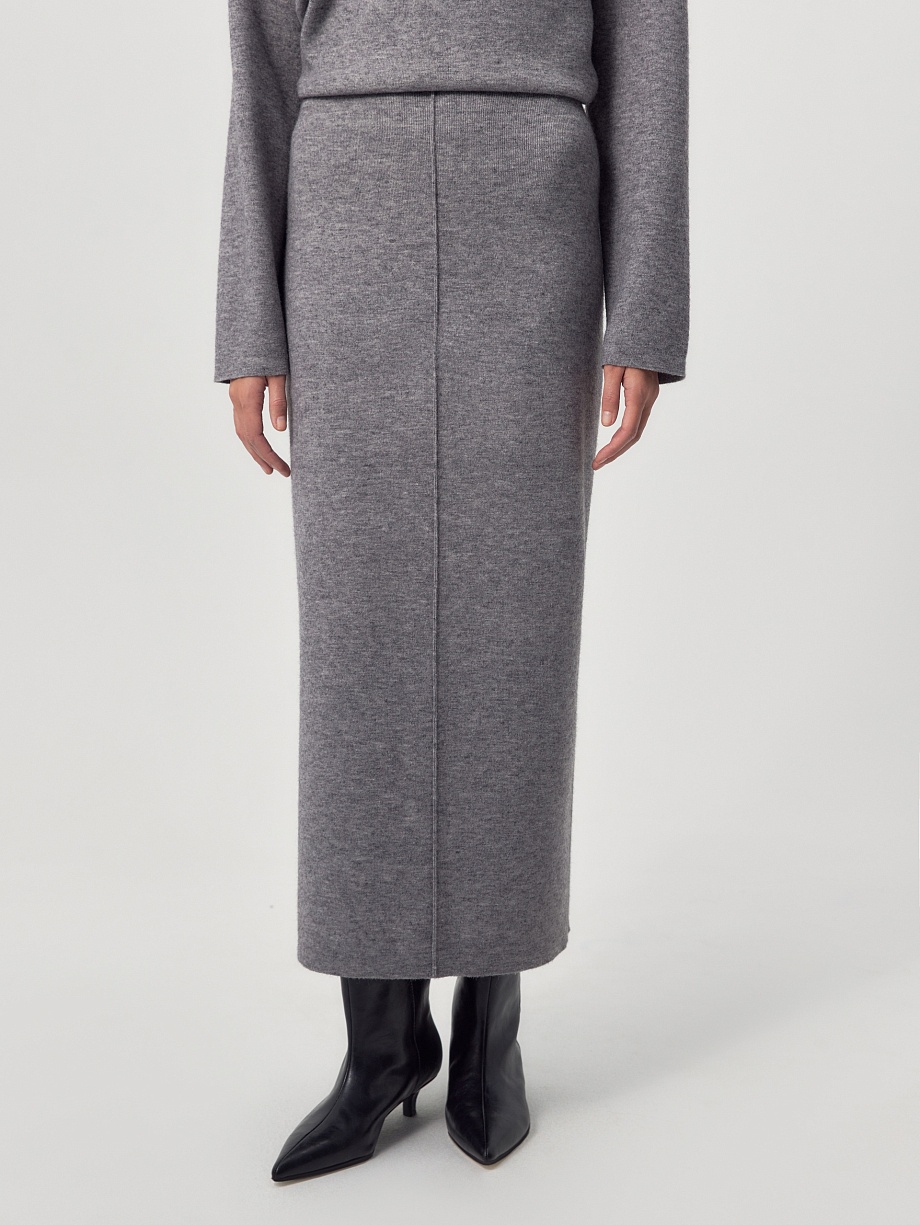 Юбка из вискозной пряжи