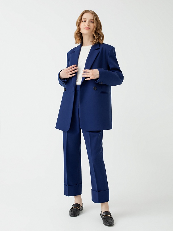 Двубортный прямой жакет