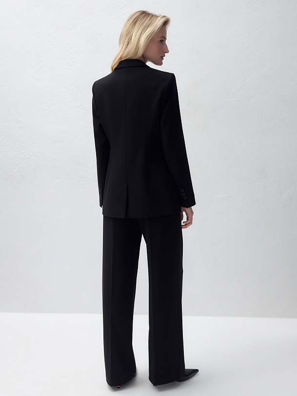 Прямые брюки свободного силуэта