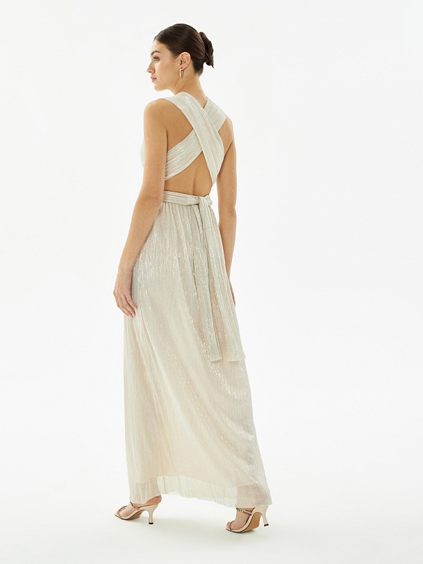 Вечернее платье без рукавов