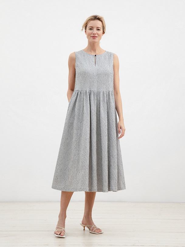 Платье летнее без рукавов