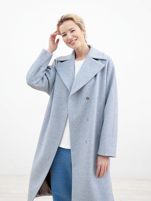 Шерстяное демисезонное пальто с мембраной