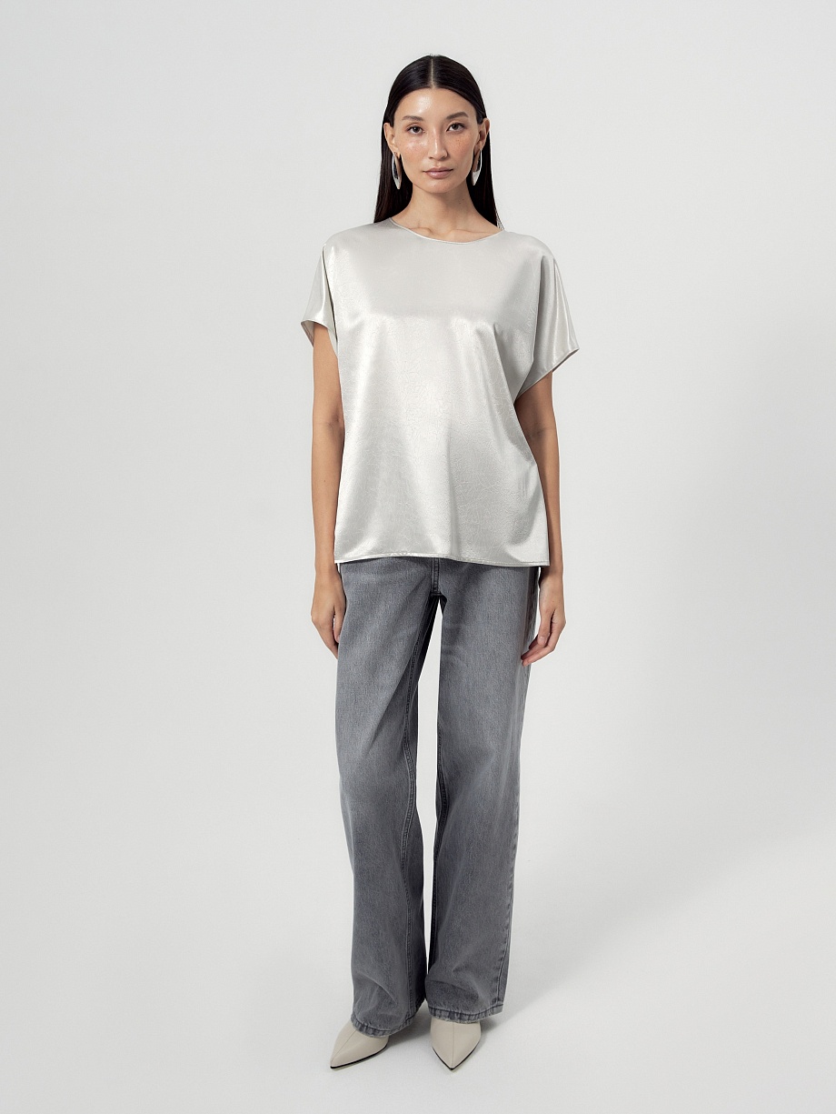 Блуза из атласа