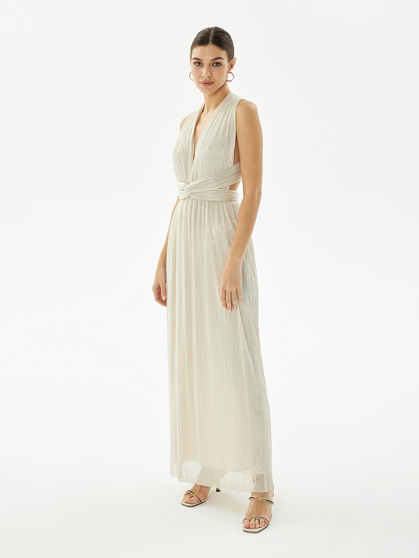 Вечернее платье без рукавов