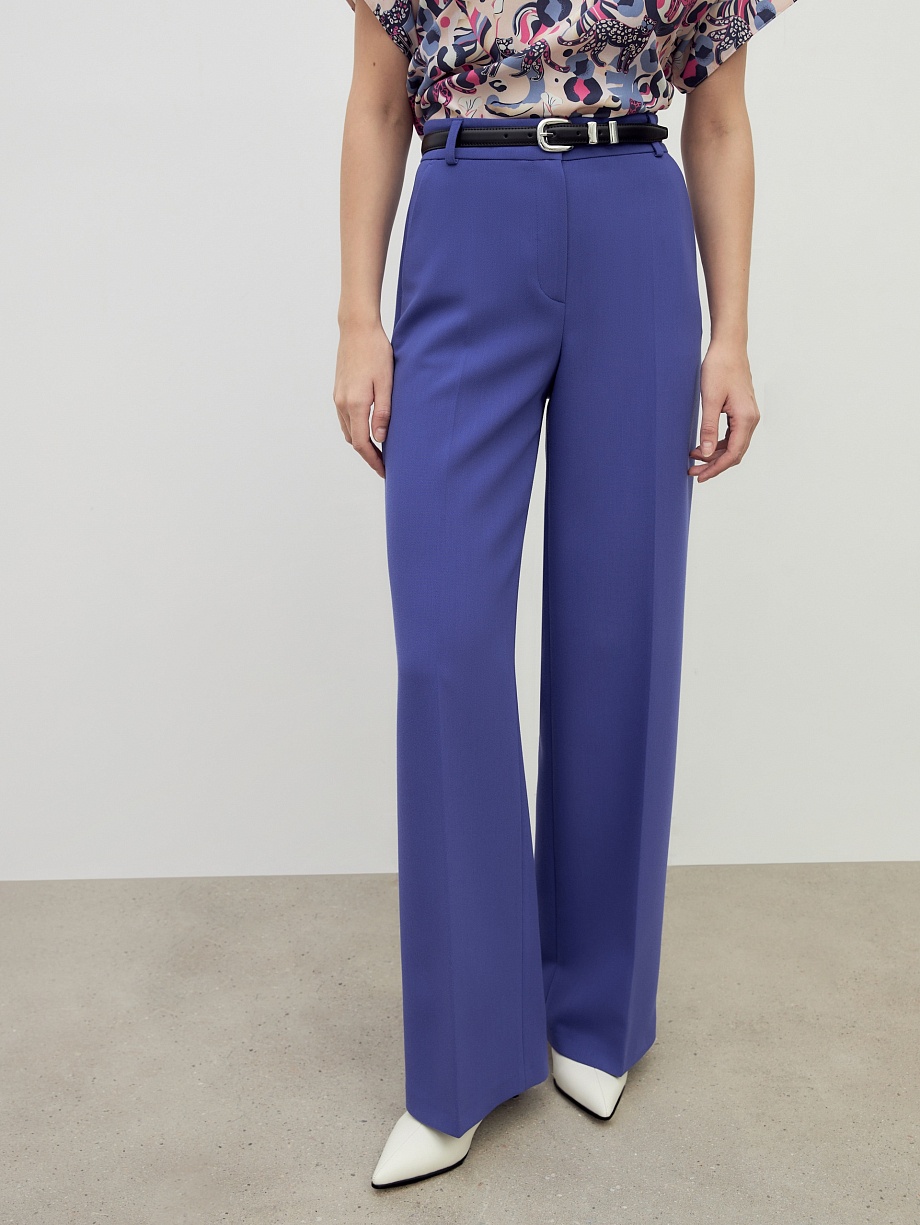 Прямые свободные брюки из костюмной ткани