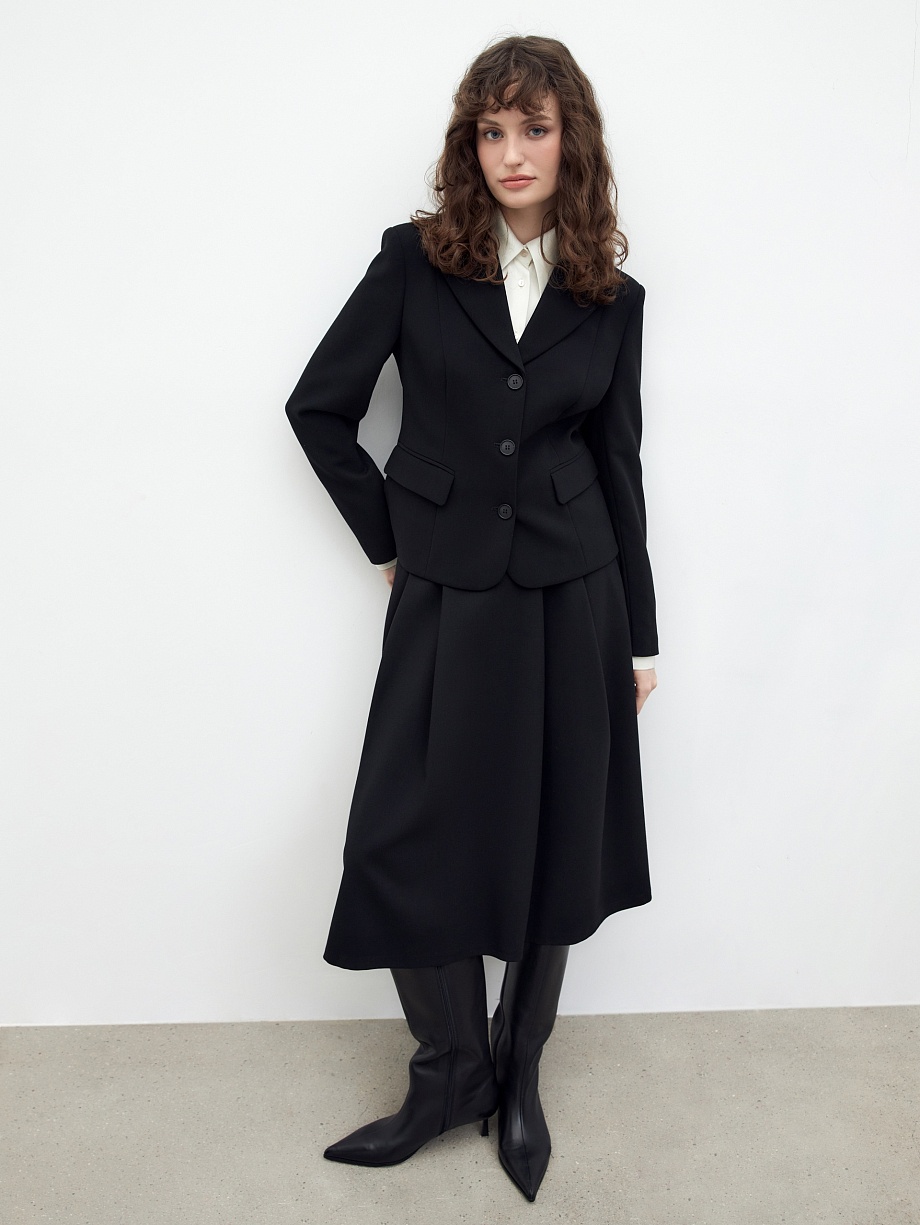 Классический укороченный жакет