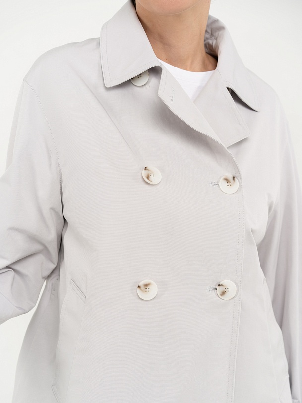 Двубортная куртка-тренч светло-серая