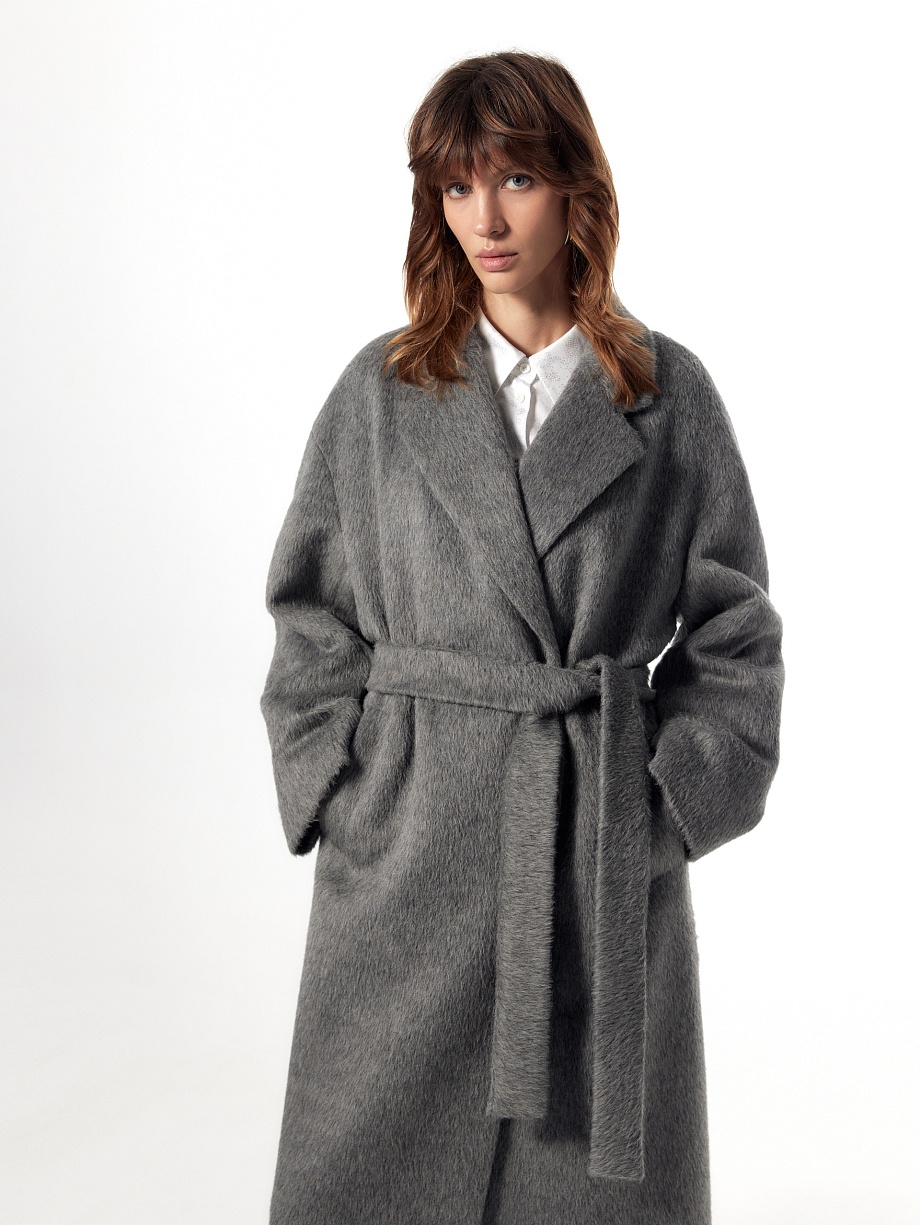 Пальто из шерсти Альпака с мембраной и утеплённой спинкой