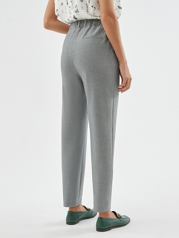 Зауженные брюки из костюмной ткани