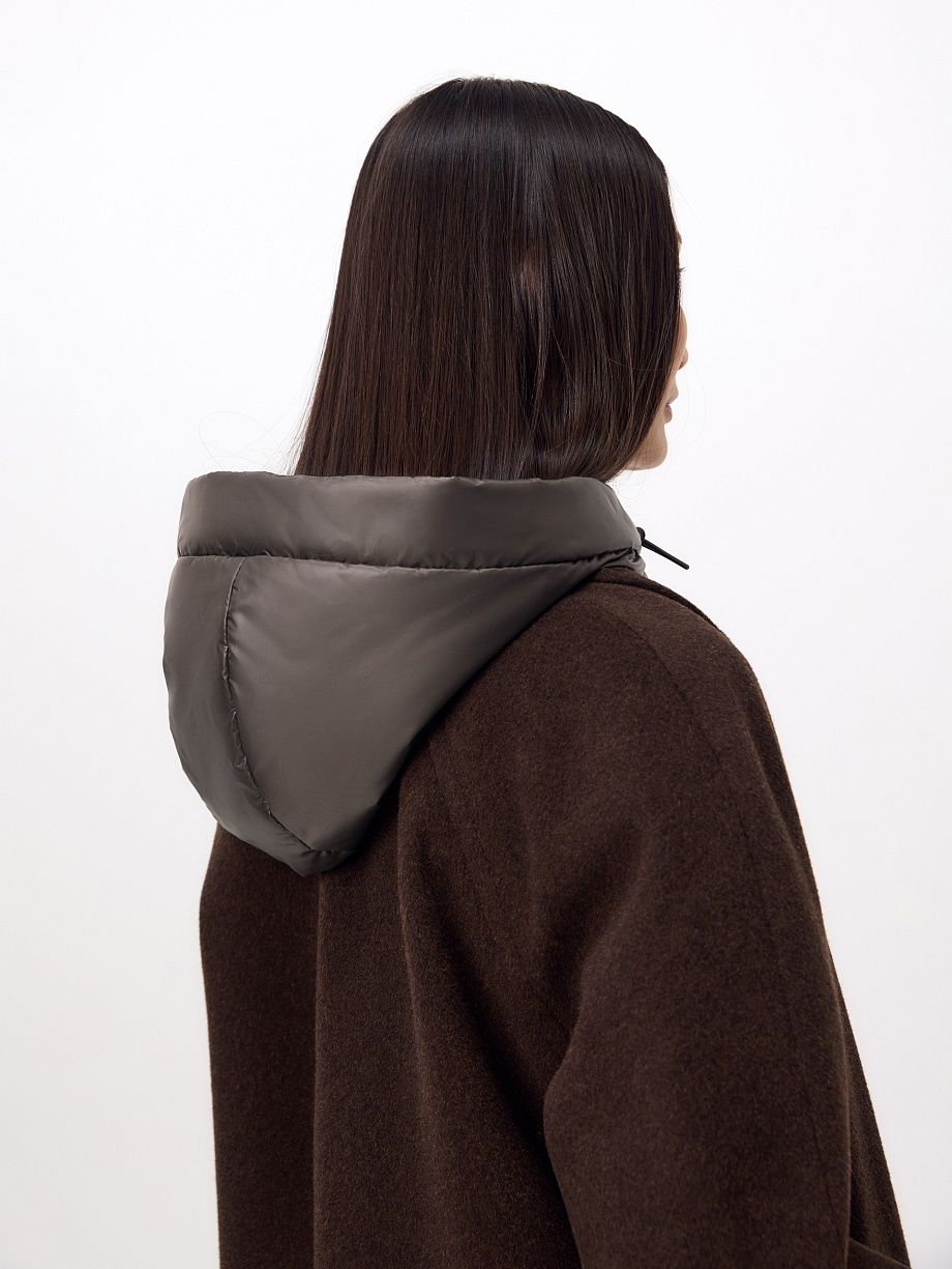 Пальто из шерсти с мембраной, утеплённой спинкой и съёмным капюшоном