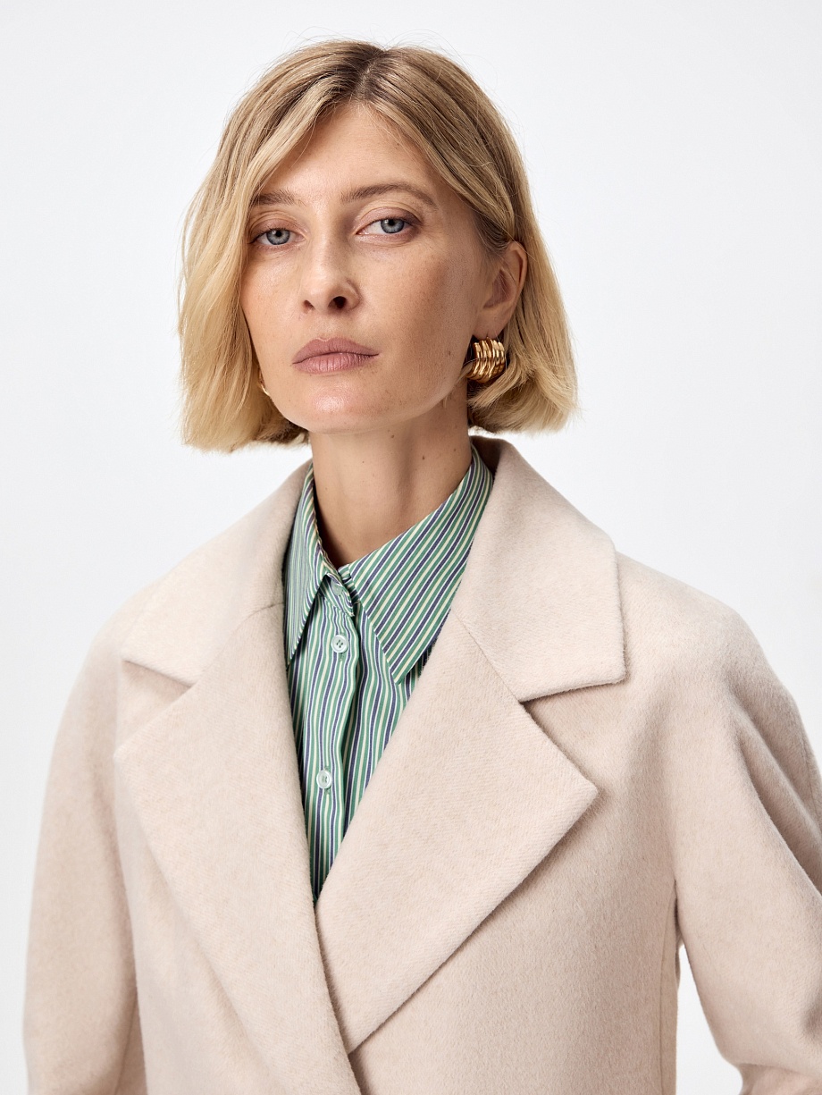 Пальто из шерсти с мембраной