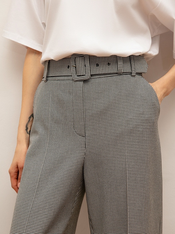 Брюки женские широкие