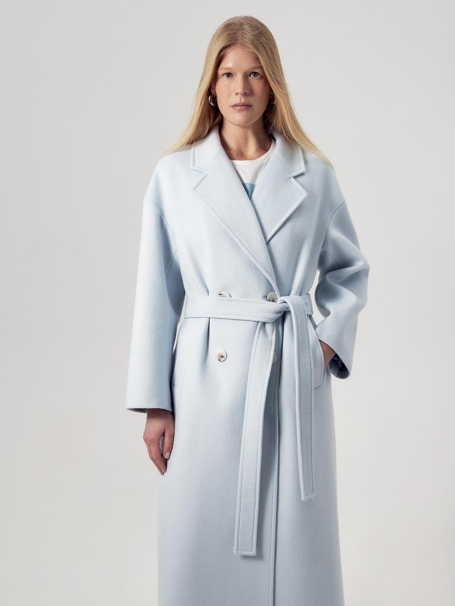 Демисезонное пальто из шерсти с мембраной