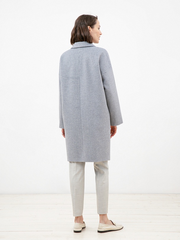 Шерстяное демисезонное пальто с мембраной