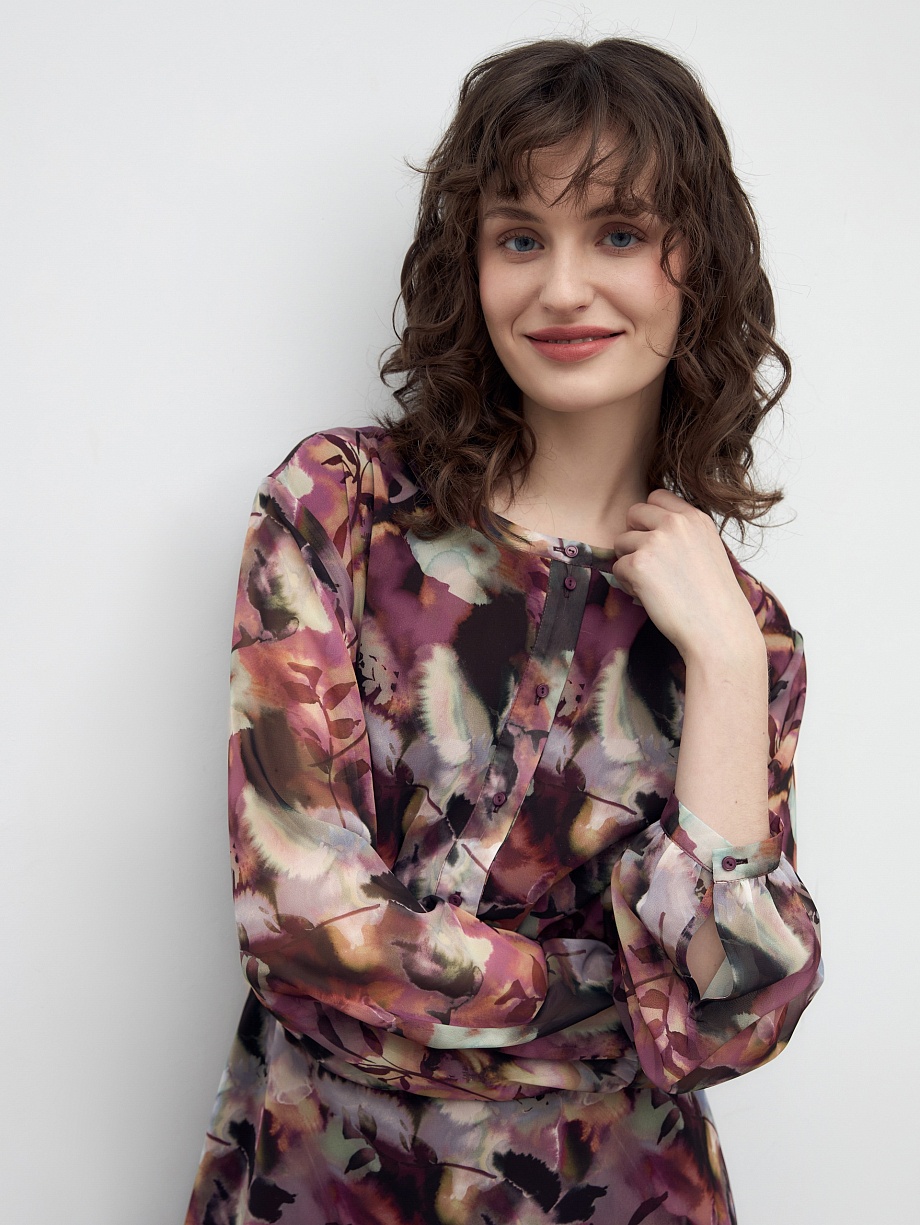 Платье из тонкого шифона с растительным принтом