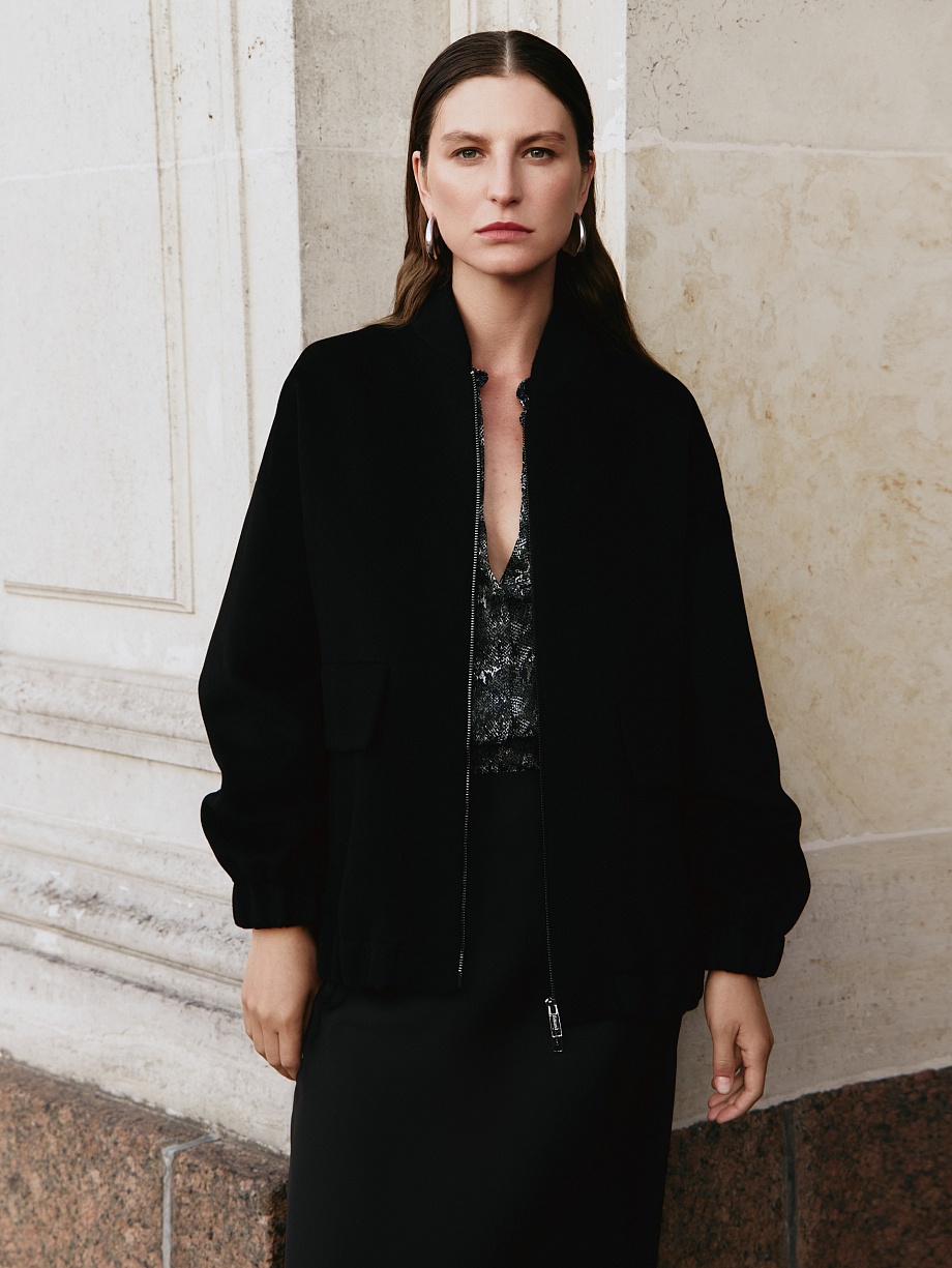 Куртка-бомбер из премиальной шерсти