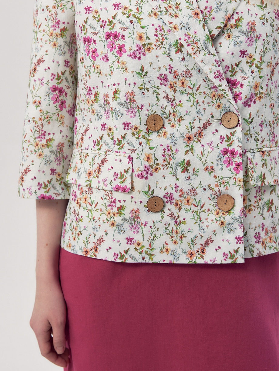 Укороченный двубортный жакет из хлопка и льна