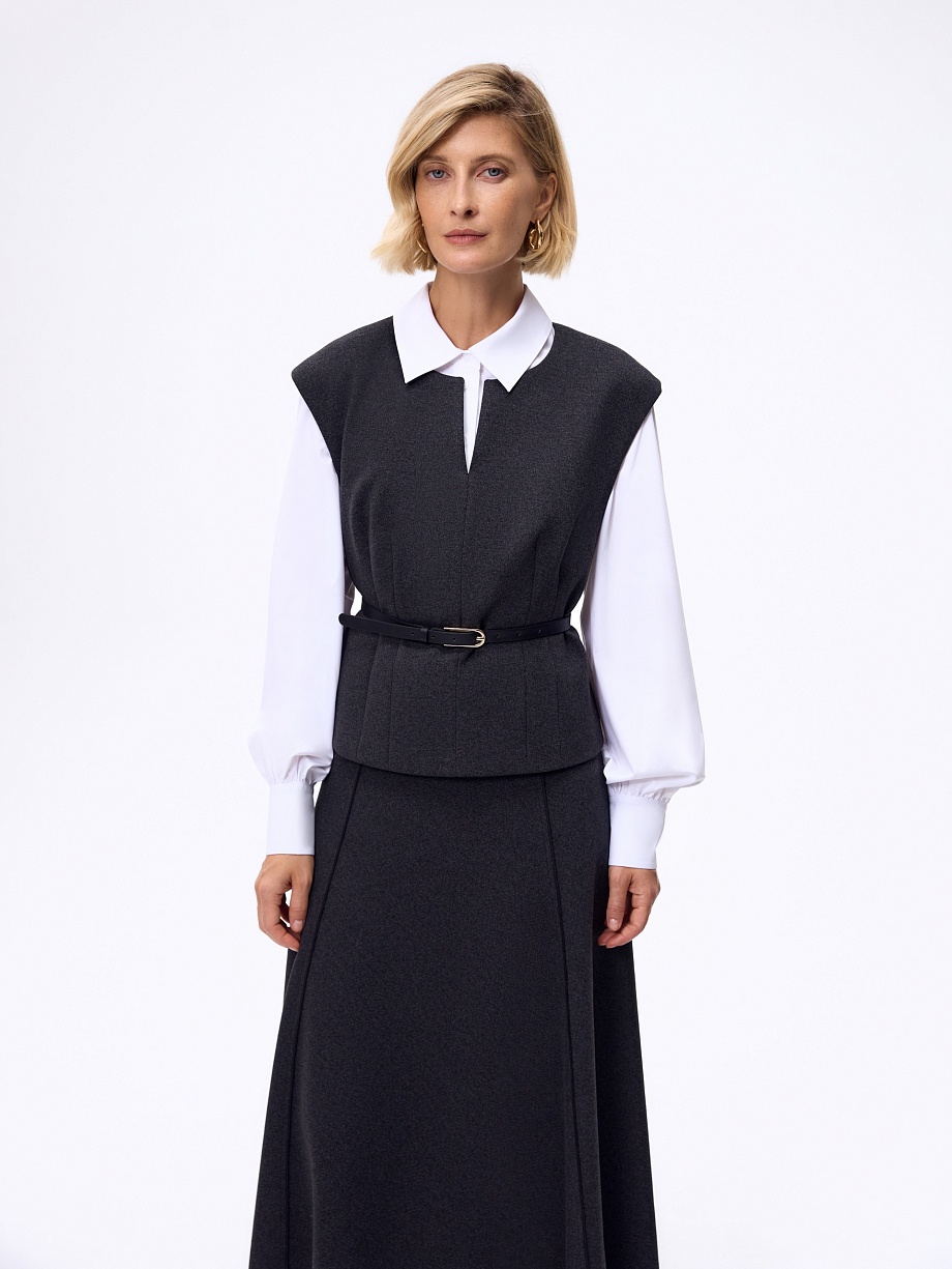 Жилет из костюмной ткани